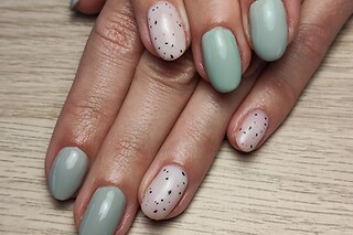 Une pose de vernis semi-permanent chez Le Truc'K Beauté à Saint-Michel-Chef-Chef (44)