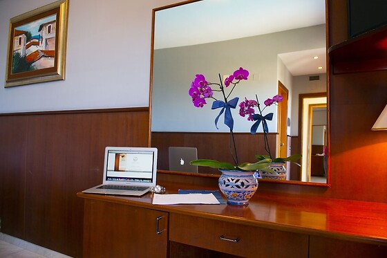 Online Booking EPS - photo 1