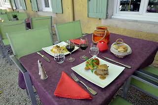 Un repas pour 2 à l'Hostellerie du Moulin de la Sambuc à Saint-Zacharie (83)
