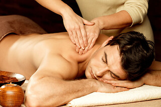 Massage à Pessac (33) - Massage dos et nuque - 50 min