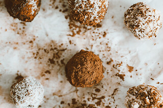 Atelier fabrication de truffes au chocolat à Paris 2ème
