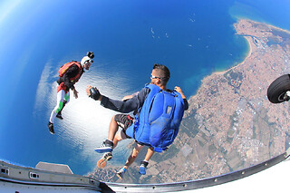 Saut en parachute au-dessus des Sables-d'Olonne (85) - Tarif Période Orange