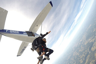 Saut en Parachute en tandem à Domme Sarlat (24)