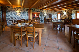 Gîte Auberge L'Herminette