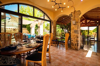 Repas pour deux au Jardin aux Sources à Brissac (34)