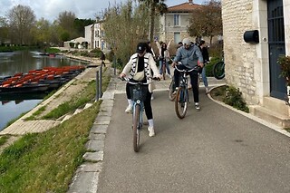 Jeu de piste en vélo électrique pour 3 - Papa Tango Vélo - Coulon (79)