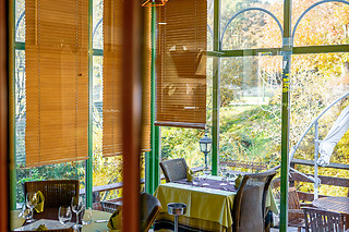 Repas pour 2 à l'Auberge du Manet à Montigny-le-Bretonneux (78)