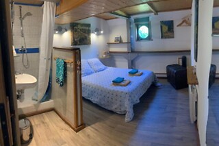 Séjour pour 2 à la Péniche Le Pescalune à Arles (13)