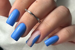 Manucure et pose de vernis semi-permanent chez Le comptoir de l'ongle by Maryne à Romans-sur-Isère (26)