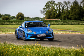 Pilotage d'une voiture de course - Extrem Cars - Circuit des Ecuyers (02)