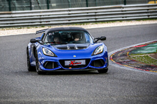 Pilotage d'une voiture de course - Extrem Cars - Circuit des Ecuyers (02)