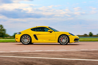 Duo Porsche Cayman S 718 / Ferrari 488 GTB (2x2 tours) sur le Circuit du Bourbonnais (03)