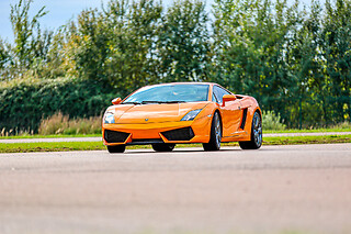 Découverte Lamborghini Gallardo LP-560 (5 tours) sur le Circuit de Trappes (78)