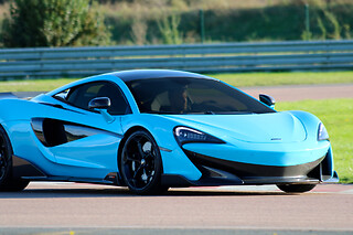 Découverte Mc Laren 600 LT (3 tours) sur le Circuit de Saint-Laurent de Mure (69)