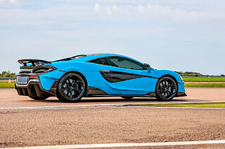 Découverte Mc Laren 600 LT (3 tours) sur le Circuit de Saint-Laurent de Mure (69)