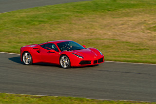 Découverte Ferrari 488 GTB (5 tours) sur le Grand Circuit du Roussillon (66)