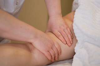 Massage  drainage lymphatique à Paris 8ème - Palper-rouler manuel - 30min