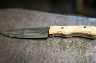 Atelier création d'un couteau avec manche en bois à Amboise (37)