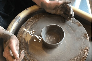 Atelier d'initiation au tour de potier à Nantes (44)