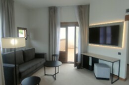 4US RIOJA WINE HOTEL