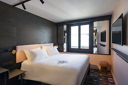 Tribe Paris Batignolles