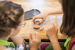 Atelier macarons parent / enfant aux Galeries Lafayette - Tarif enfant