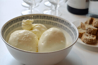 Atelier fabrication de Burrata et Mozzarella à Toulouse (31)