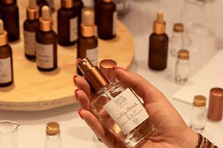 Atelier création de parfum et apéro à Paris 4ème