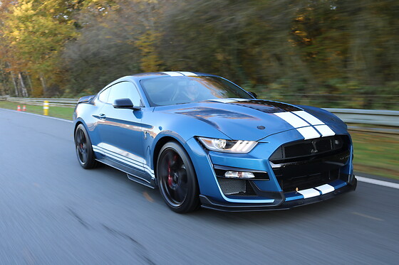 Découverte Ford Mustang Shelby GT500 (6 tours) sur le Circuit du Bourbonnais (03)