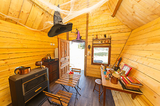 Une nuit en maison magique en duo chez L'Insolite Voyage à Trignac (44)