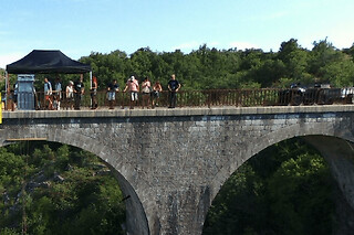 Saut à l'élastique au Viaduc de Banne à Saint-Paul-Le-Jeune (07)