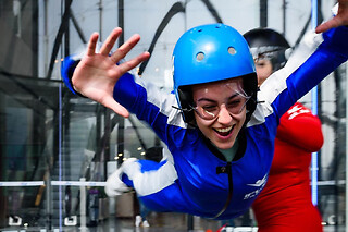 Chute libre indoor en soufflerie à Paris - 4 vols Aventure