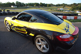 Stage Pilotage Enfant en Porsche Cayman à Toulouse (31) - Porsche Cayman - 2 Tours