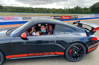 Stage Pilotage Enfant en Porsche 992 GT3 en Vendée (85) - Porsche 992 GT3 - 5 Tours