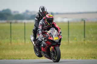 Baptême en passager de moto hypersport pour 2 - 2Ride Baptême - Magny-Cours (58)