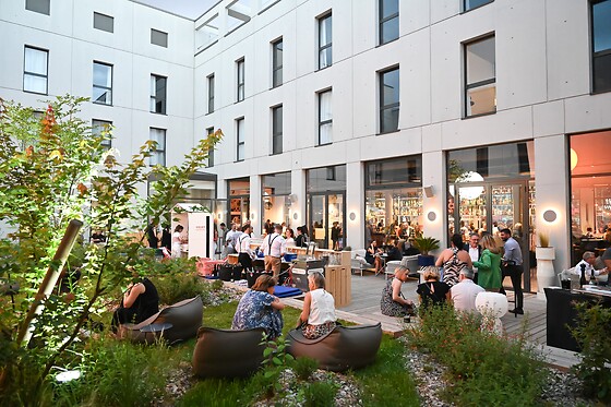 The Ruck Hotel - photo 2