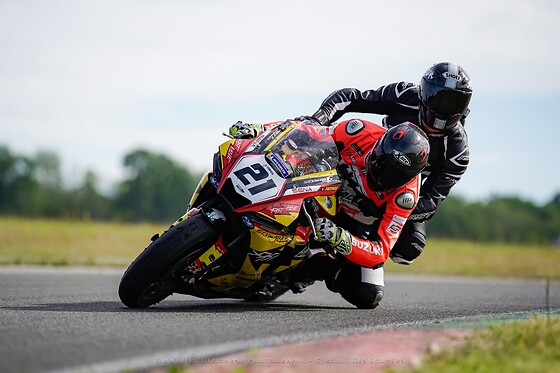 Stage de perfectionnement moto - Schwartz Performance - Beuvardes (02)