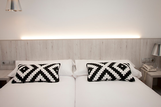 HOTEL CADOSA - photo 3