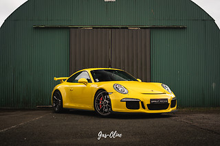 Découverte Porsche 991 GT3 (4 tours) sur le Circuit de Clastres (02)