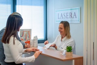 Un modelage du corps, du visage et du cuir chevelu chez Lasera Centre Esthétique à Béziers (34)