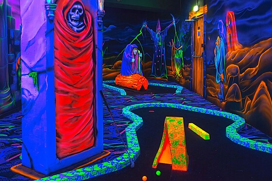 Partie de mini-golf en groupe - Goolfy Lille - Lomme (59)