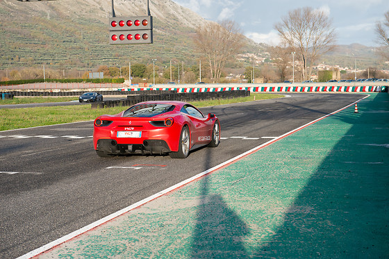 We Can Race - photo 1