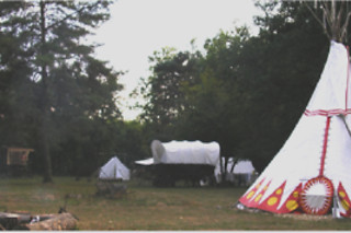 Nuit en tipi pour 4 au West Wood Ranch à Condat-sur-Trincou (24)