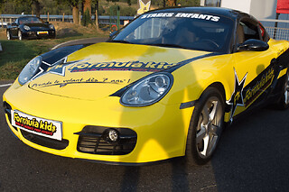 Stage Pilotage Enfant en Porsche Cayman à Magny-Cours (58) - Porsche Cayman - 2 Tours